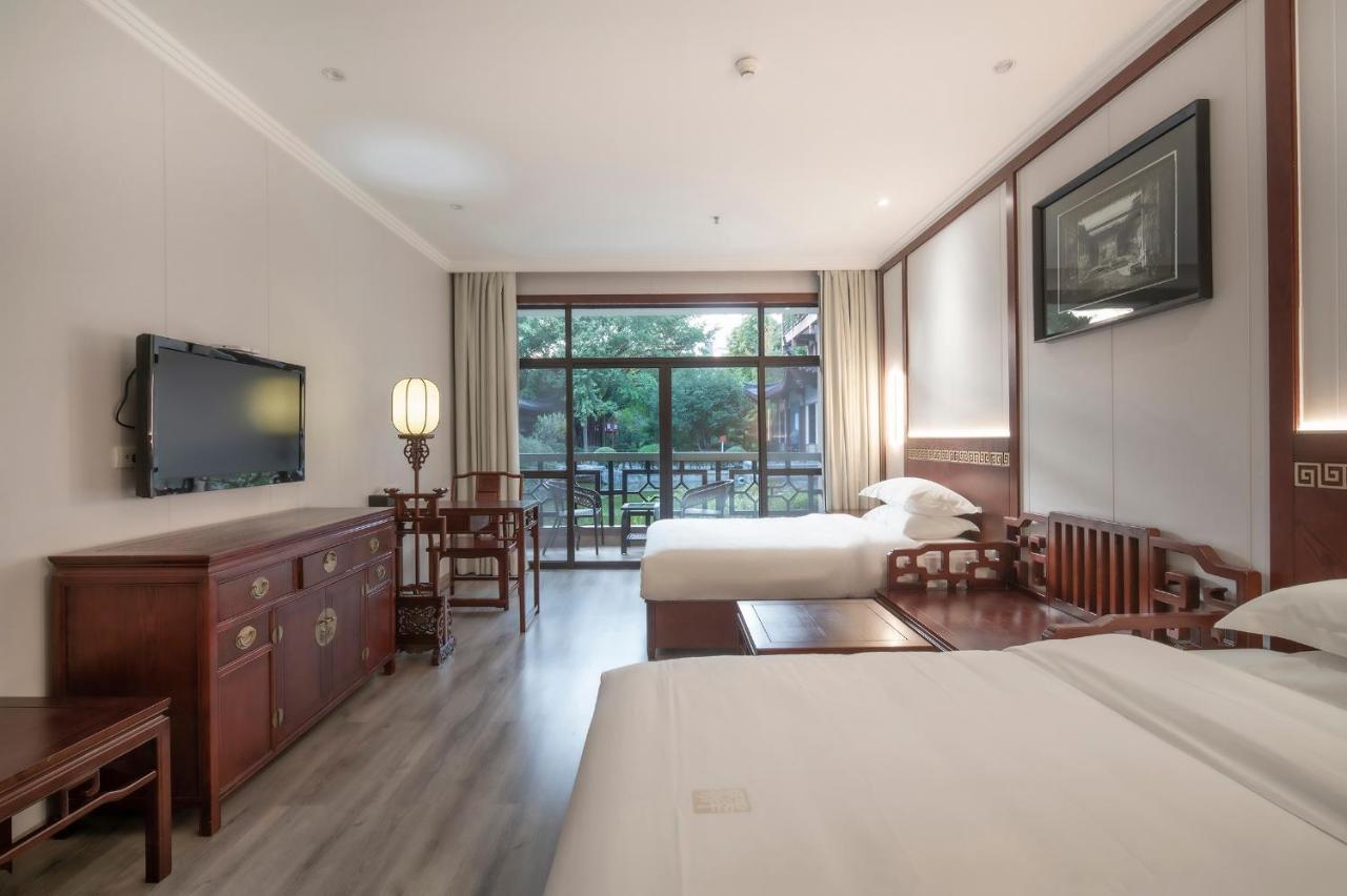 Guilin Yi Characteristic Hotel Coltd ภายนอก รูปภาพ