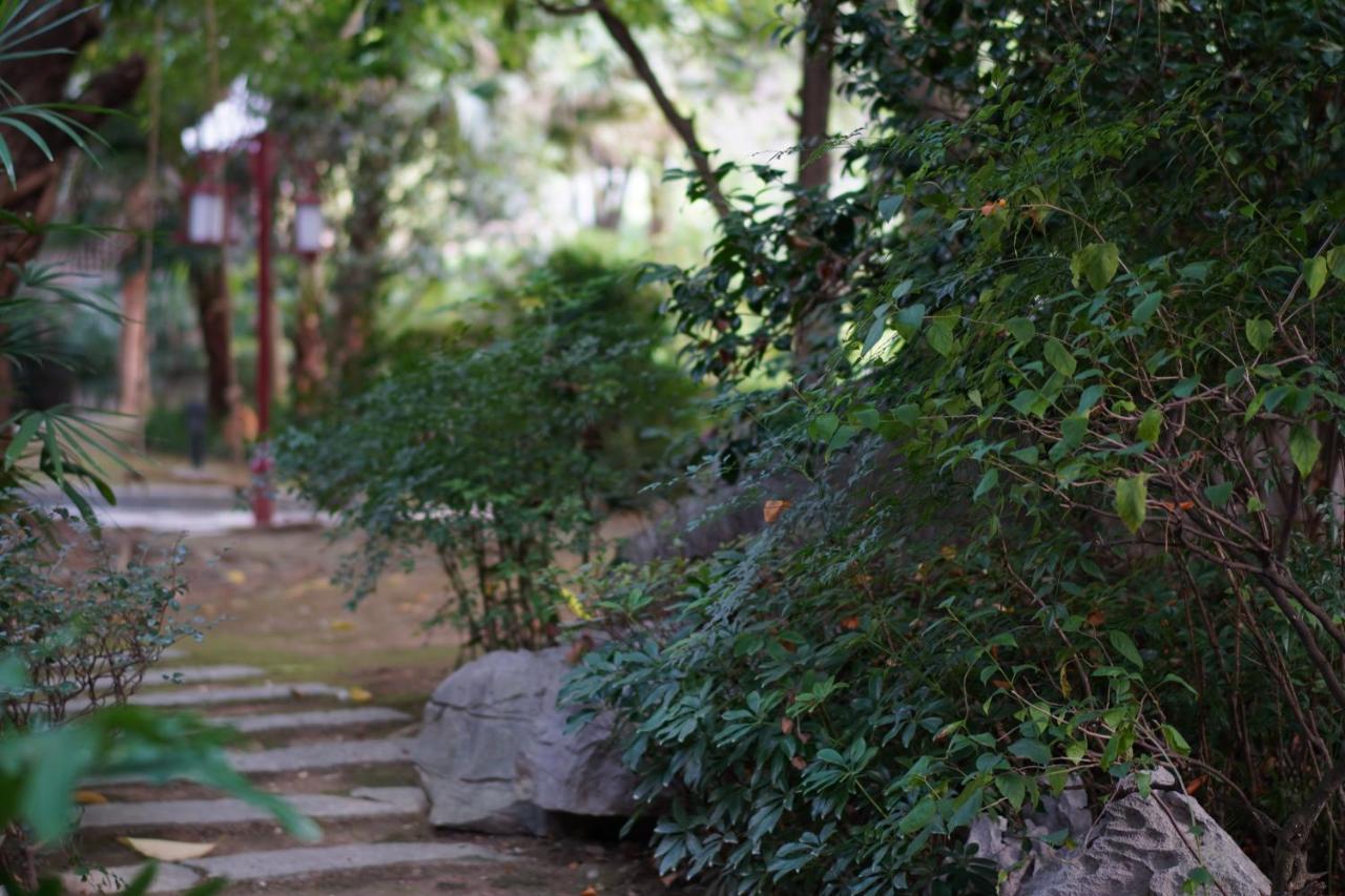 Guilin Yi Characteristic Hotel Coltd ภายนอก รูปภาพ