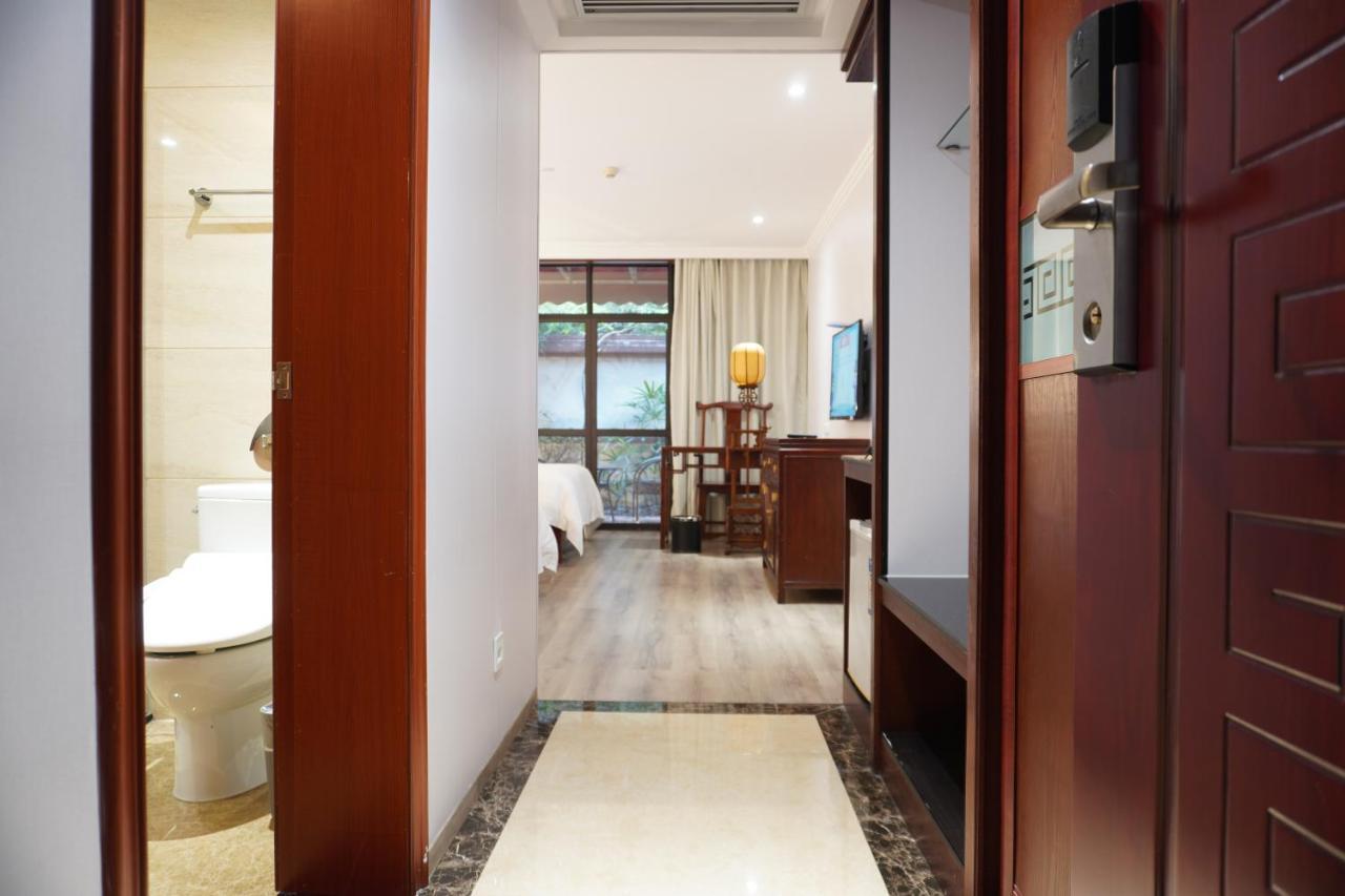Guilin Yi Characteristic Hotel Coltd ภายนอก รูปภาพ