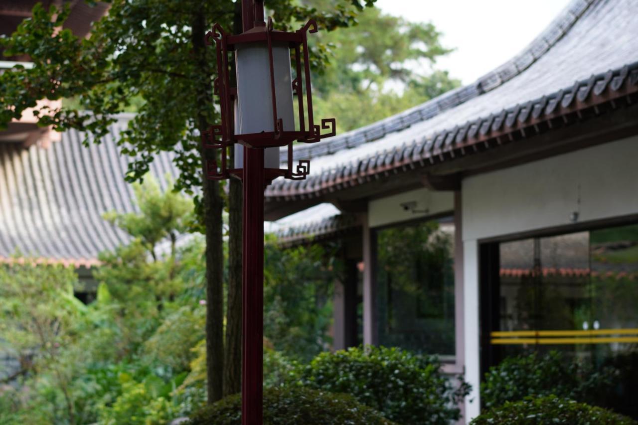 Guilin Yi Characteristic Hotel Coltd ภายนอก รูปภาพ